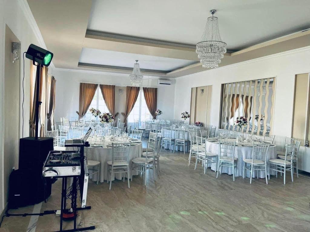 Pensiunea Queen Remetea Mare Dış mekan fotoğraf